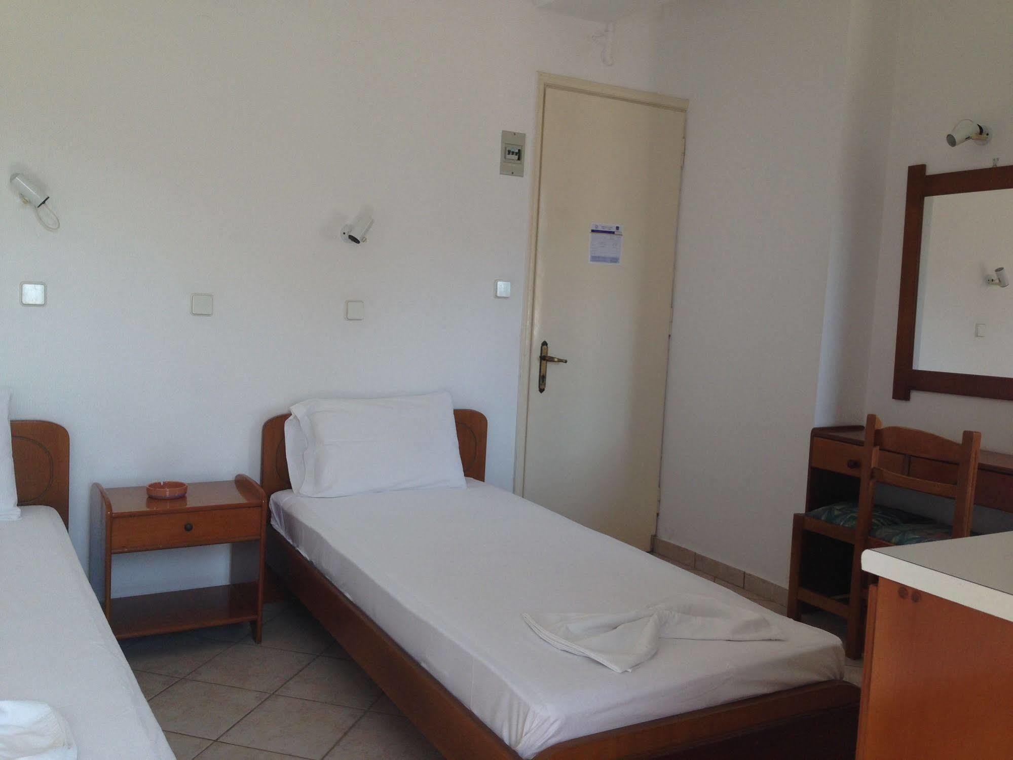 Lito Apartment Kokkari Bagian luar foto